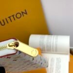 Louis Vuitton X Takashi Murakami x TM Clemence Wallet Monogram - White - Image 9