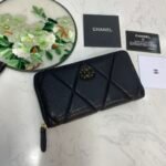 Chanel Boy Zip Around Wallet Quilted Caviar Long-Fishseed Pattern Gold Wallet - Image 2