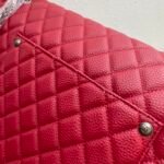 CHANEL 17C Large Airport Bag Maxi Red Gold - Image 8