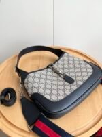 Gucci Jackie 1961 small GG shoulder bag Beige and blue GG canvas - Bag - Image 5