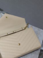 [TOP] Saint Laurent CLASSIC CASSANDRE CHAIN WALLET IN GRAIN DE POUDRE LEATHER - Image 7