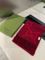 Gucci Christmas Red Cashmere Scarf - Image 5