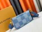 Louis Vuitton Pochette Accessories XL Damier Denim 3D cotton canvas - Denim Blue - Image 3