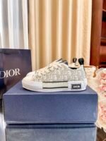 Dior New Embroidered White Low Top Shoes - Image 5