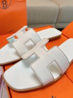 [TOP] Hermes Oran Sandal Leather Sandals Slippers - White - Bag - Image 13