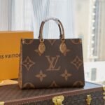 LOUIS VUITTON LV Monogram Canvas Onthego MM Long Strap - Bag - Image 2