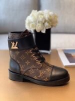 Louis Vuitton Wonderland Flat Ranger Monogram Material Black/Brown - Image 9