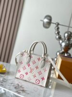 LOUIS VUITTON LV Monogram Canvas Onthego BB White Powder - Bag - Image 2