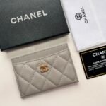 Chanel CLASSIC CARD HOLDER Grained Shiny Calfskin & Gold-Tone Metal  Light Gray -Wallet - Image 5