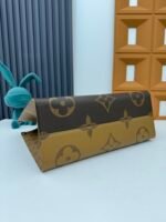 LOUIS VUITTON LV Monogram Canvas Onthego GM Black Leather Long Strap - Bag - Image 4