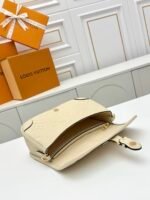 Louis Vuitton LV Empreinte Monogram Leather Diane Creme Beige -bag - Image 6