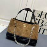 CHANEL Métiers Dart Shopping Bag Calfskin & Gold-Tone Metal -  Beige & Black