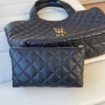 SAINT LAURENT YSL ICARE Medium in quilted nappa Black - Bag - Image 7