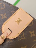 Louis Vuitton Monogram High Rise Bumbag - Image 10
