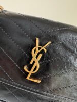 Saint Laurent YSL NIKI MEDIUM IN VINTAGE LEATHER Black - Bag - Image 8