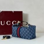 Gucci Vanity Top Handle Blue and white GG denim - Bag - Image 4