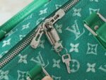 Louis Vuitton Keepall Bandoulière 50 Green Distressed Leather- Bag - Image 9