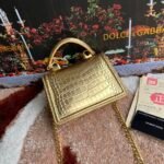 [TOP] Dolce & Gabbana Chain Tote Crossbody Bag - Gold Crocodile Print Gag - Image 2