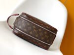 [TOP] Louis Vuitton Dopp Kit Bag - Red Bag - Image 4
