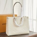 LOUIS VUITTON LV Monogram Canvas Onthego MM - Bag - Image 2