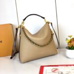 Louis Vuitton Multipass Arizona Beige Shoulder Bag - Image 6