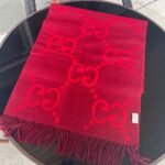 Gucci Christmas Red Cashmere Scarf - Image 3