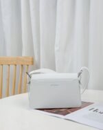 Givenchy New Shiny Grained Cowhide Leather Medium Crossbody Bag - White Bag - Image 3